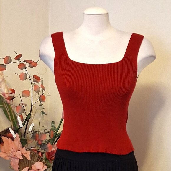 NWOT Kroshetta Stretchy Cardigan Knit Red Tank Top Camisoles Sleeveless Sweater - Picture 3 of 7